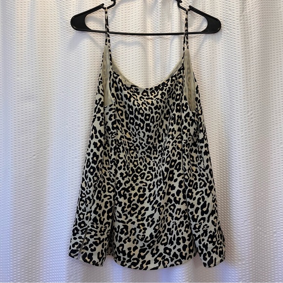 LOFT Camisole Leopard Print Shell Size Medium - Picture 3 of 3